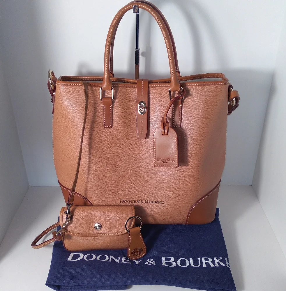 Authentic Dooney & Bourke Shelby Shopper Carmel/Tan Leather Tote and Wallet Set